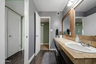 4419 W Keim Dr, Glendale, AZ 85301 - Photo 14