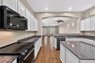 813 W Village Pkwy, Litchfield Park, AZ 85340 - Photo 18