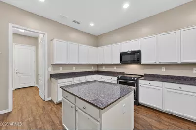 813 W Village Parkway, Litchfield Park, AZ 85340 - Photo 16
