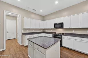 813 W Village Pkwy, Litchfield Park, AZ 85340 - Photo 16