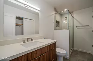 6227 N 13th Pl, Phoenix, AZ 85014 - Photo 8