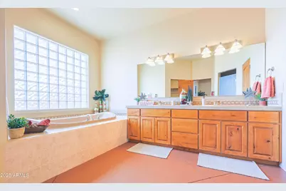 6754 E Roberto Loop, Hereford, AZ 85615 - Photo 40