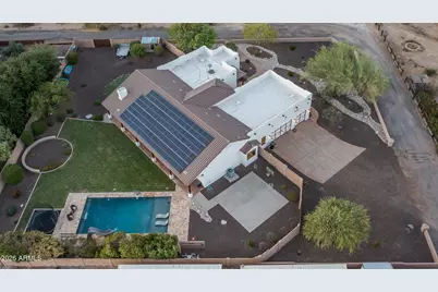 19707 W Mariposa Drive, Litchfield Park, AZ 85340 - Photo 6