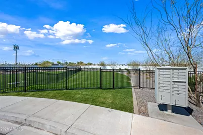 4615 S 23rd Way, Phoenix, AZ 85040 - Photo 26