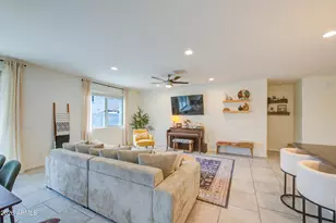 18187 W Via Montoya Dr, Surprise, AZ 85387 - Photo 18