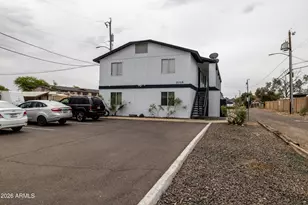 2015 E Eugie Terrace, Phoenix, AZ 85022 - Photo 2