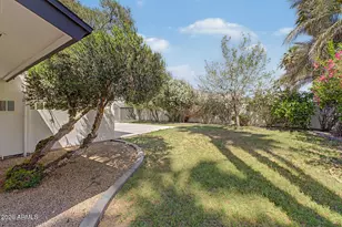 702 W Rose Ln, Phoenix, AZ 85013 - Photo 32