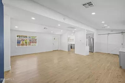 702 W Rose Lane, Phoenix, AZ 85013 - Photo 10