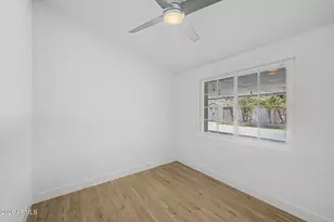 702 W Rose Ln, Phoenix, AZ 85013 - Photo 20