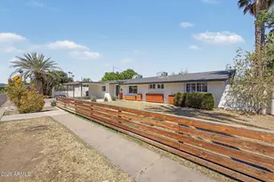 702 W Rose Ln, Phoenix, AZ 85013 - Photo 6