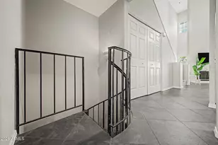 100 E Fillmore St, Phoenix, AZ 85004 - Photo 16