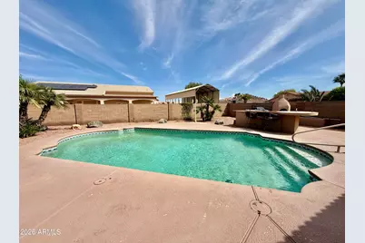 9340 W Wenden Drive, Arizona City, AZ 85123 - Photo 8