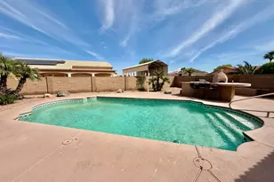 9340 W Wenden Dr, Arizona City, AZ 85123 - Photo 8