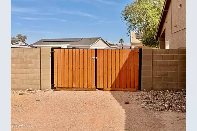9340 W Wenden Drive, Arizona City, AZ 85123 - Photo 26