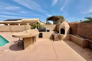 9340 W Wenden Dr, Arizona City, AZ 85123 - Photo 10