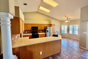 9340 W Wenden Dr, Arizona City, AZ 85123 - Photo 14