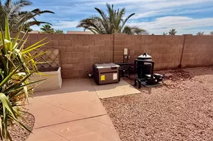 9340 W Wenden Dr, Arizona City, AZ 85123 - Photo 30