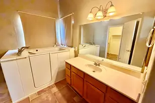 9340 W Wenden Dr, Arizona City, AZ 85123 - Photo 24