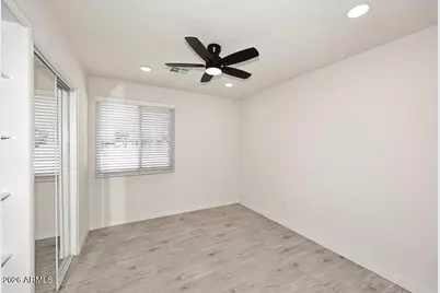 4343 E Union Hills Drive, Phoenix, AZ 85050 - Photo 12