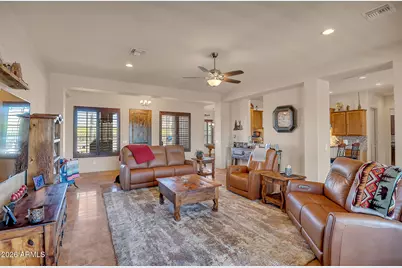 115 E Honda Bow Road, Phoenix, AZ 85086 - Photo 8