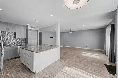 5209 N 18th Drive, Phoenix, AZ 85015 - Photo 16