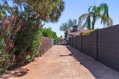 19216 N 29th Street, Phoenix, AZ 85050 - Photo 20