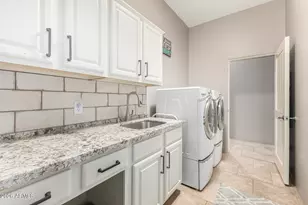 3411 W Pinnacle Vista Dr, Phoenix, AZ 85083 - Photo 38