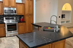 39029 N 21st Ave, Phoenix, AZ 85086 - Photo 4