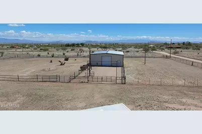 821 W Justin Street, Pearce, AZ 85625 - Photo 64