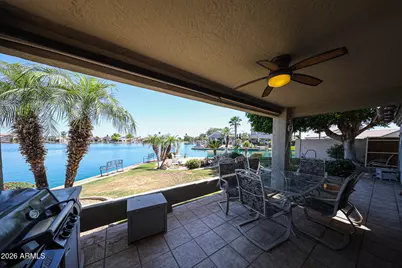 8929 W Lisbon Lane, Peoria, AZ 85381 - Photo 10