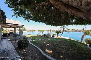 8929 W Lisbon Ln, Peoria, AZ 85381 - Photo 36