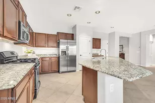 3391 S Sunland Dr, Chandler, AZ 85248 - Photo 6