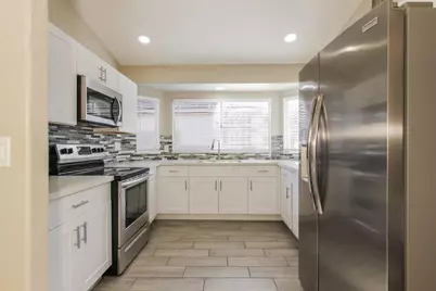 10856 W Ruth Avenue, Peoria, AZ 85345 - Photo 8