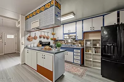 4001 W Citrus Way, Phoenix, AZ 85019 - Photo 10