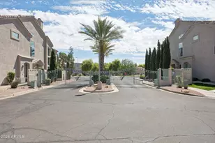 7520 E Earll Dr, Scottsdale, AZ 85251 - Photo 38