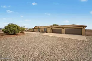 30021 W Lynwood St, Buckeye, AZ 85396 - Photo 8