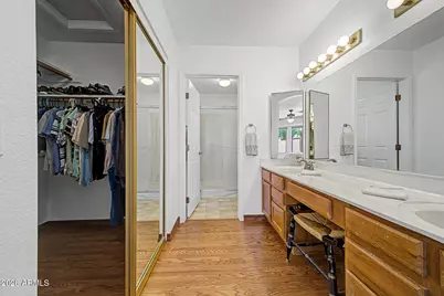 9850 W Menadota Drive, Peoria, AZ 85382 - Photo 24