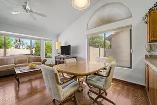 9850 W Menadota Dr, Peoria, AZ 85382 - Photo 14