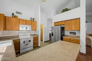 9850 W Menadota Dr, Peoria, AZ 85382 - Photo 16