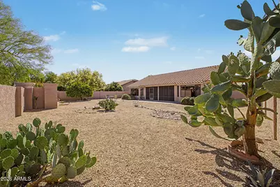 9850 W Menadota Drive, Peoria, AZ 85382 - Photo 32