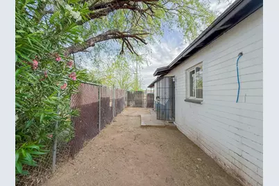 2 E Navajo Road #Unit 5, Tucson, AZ 85705 - Photo 18