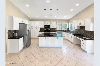2760 W Kent Drive, Chandler, AZ 85224 - Photo 8