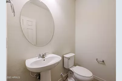 9039 W San Juan Avenue, Glendale, AZ 85305 - Photo 30