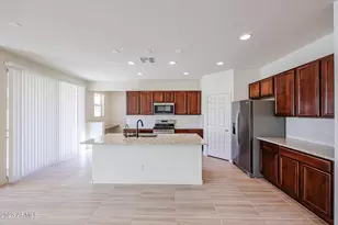 9039 W San Juan Ave, Glendale, AZ 85305 - Photo 4