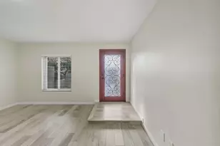 17024 E Calle Del Sol, Fountain Hills, AZ 85268 - Photo 2