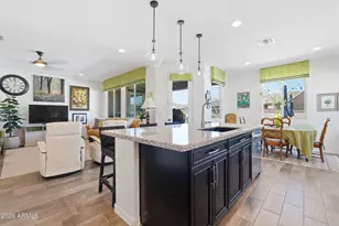 18762 W Christy Dr, Surprise, AZ 85388 - Photo 10