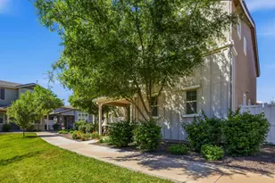 2263 S Henry Ln, Gilbert, AZ 85295 - Photo 36