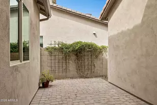 18316 N 65th Pl, Phoenix, AZ 85054 - Photo 14