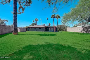 1326 E Avalon Dr, Phoenix, AZ 85014 - Photo 30