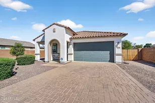 8450 W Medlock Dr, Glendale, AZ 85305 - Photo 2